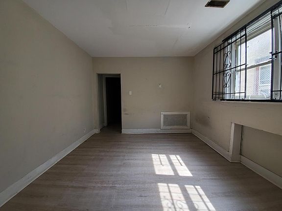 2nd image of 2337 W Lehigh Ave #B