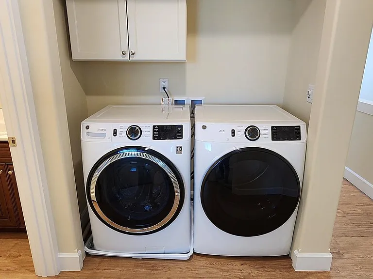 Upstairs Laundry
machines provided