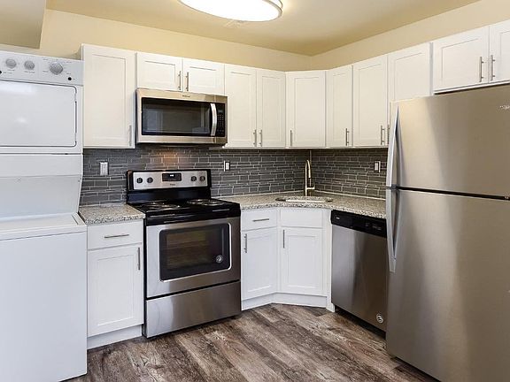 2nd image of 1401 Windmill Way #602