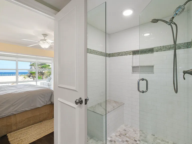 325 Beach Rd #301 — Photo 41