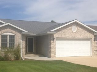 1416 Lancaster Dr, Rock Falls, IL 61071