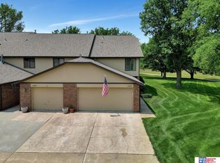 2301 Winding Way, Lincoln, NE 68506