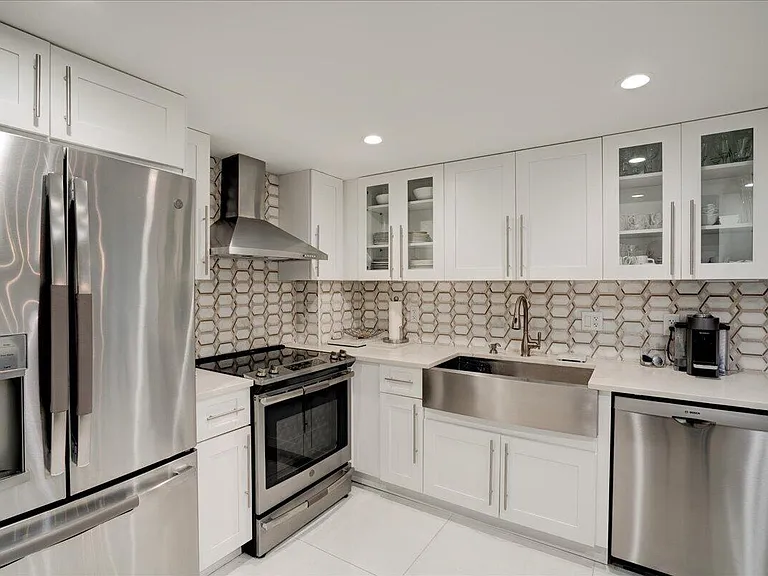 3450 S Ocean Blvd #219 — Photo 10