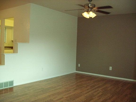 2nd image of 4313 Blueflax Dr