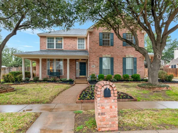 8401 Shady Oaks Dr, North Richland Hills, TX 76182