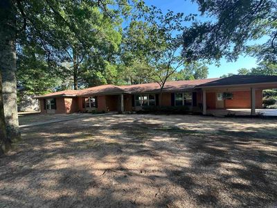 1 Shannon Dr, Mcgehee, AR, 71654