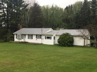 419 Fairview Rd, Fredonia, PA 16124