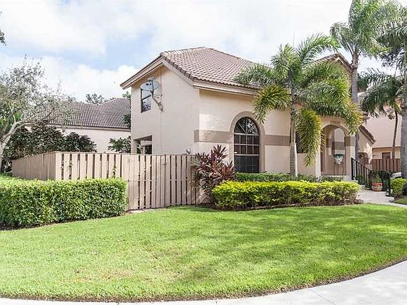 2nd image of 10681 NW 17th St