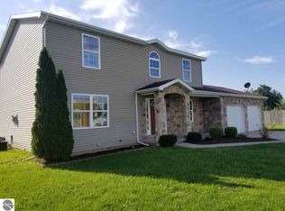 3375 Aagimaak St, Mt Pleasant, MI 48858