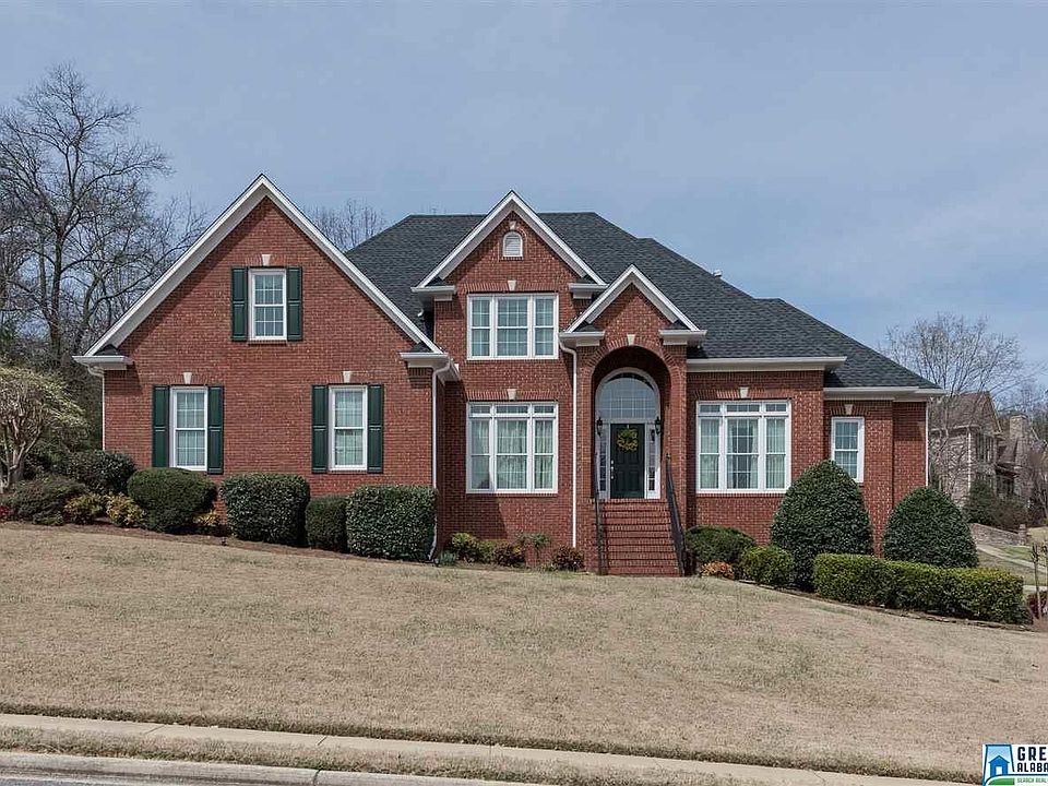 1st image of 660 Lake Crest Dr