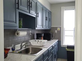 9 Reeves St #C, Worcester, MA 01607