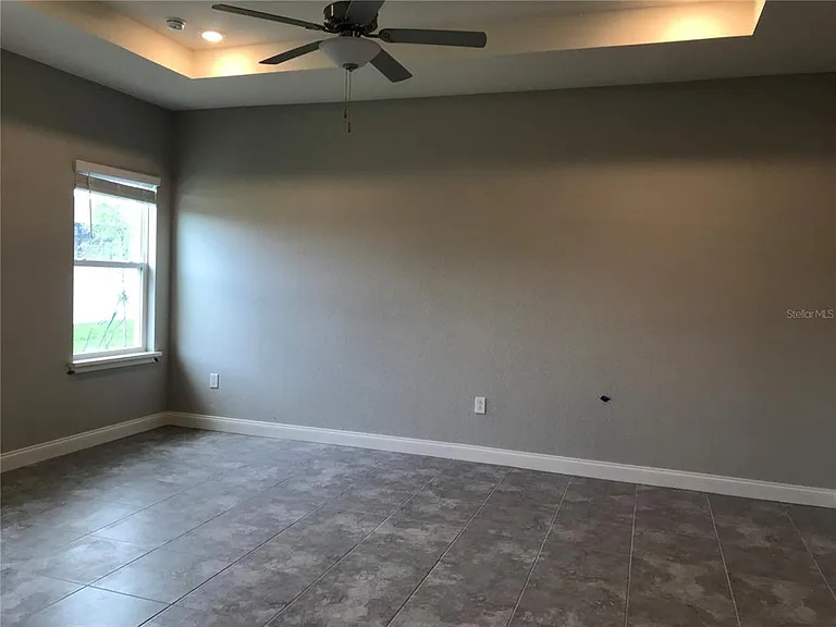 1437 Cypress View Ln — Photo 10