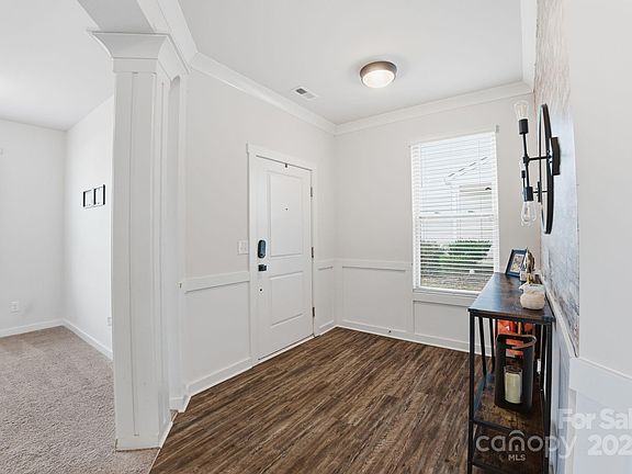 3rd image of 8220 Hudson Forest Dr