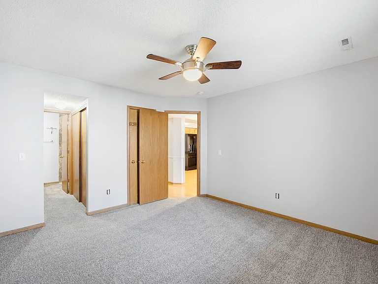 401 SE Lowell Dr #4 — Photo 18