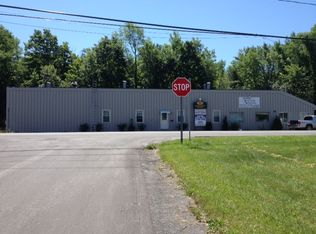 81 Clinton Rd, New Hartford, NY 13413