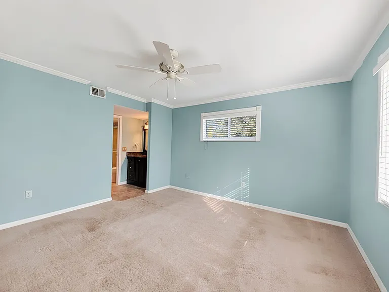 3041 Sandpiper Bay Cir #H201 — Photo 22