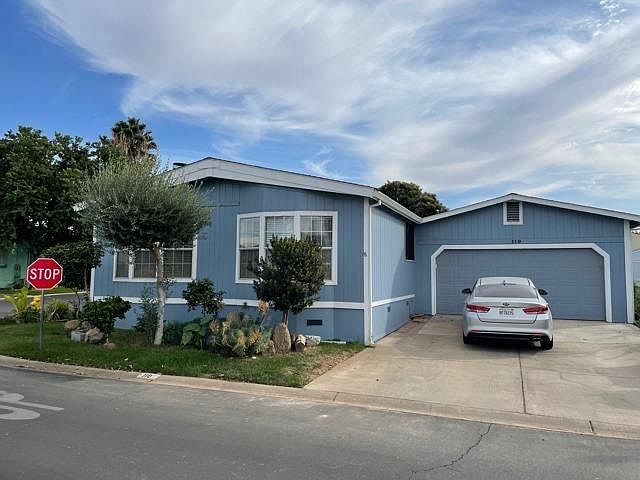 1st image of 3120 Live Oak Blvd