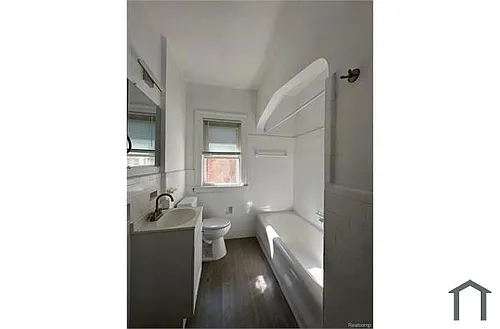 7822 S Marshfield Ave #2A Photo 1