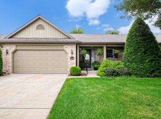 1504 Hampton Cir, Goshen, IN 46526