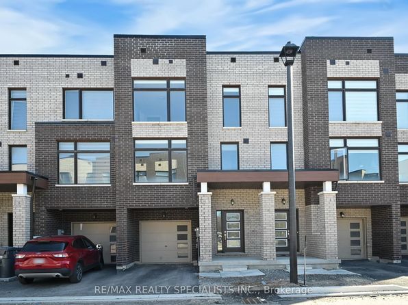 6 Queenpost Dr, Brampton, ON L6Y 6L2