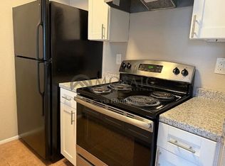 1920 N 32nd St #102, Phoenix, AZ 85008