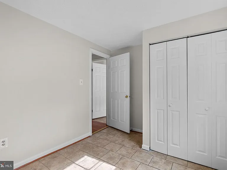 14205 Castlemoor Ct — Photo 27