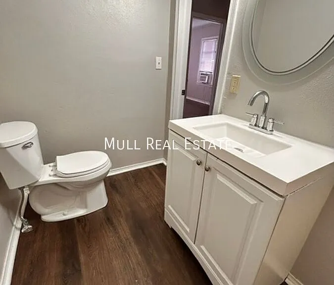 4801 N Willow Ave — Photo 17