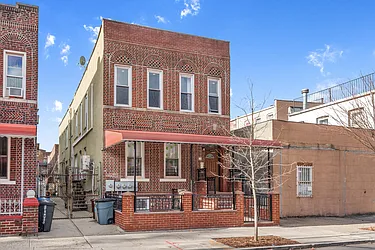 2148 Strauss Street, #1