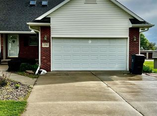 1790 N Walnut St, Wahoo, NE 68066