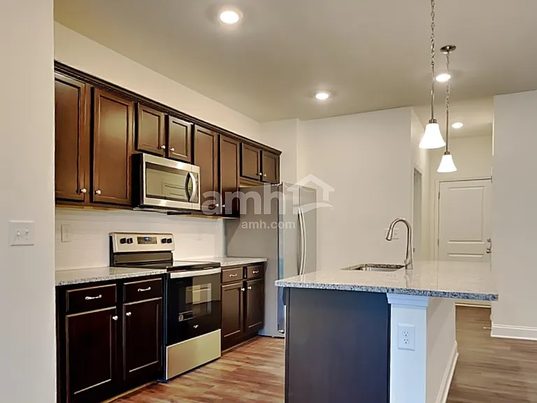 861 Headland Way — Photo 3