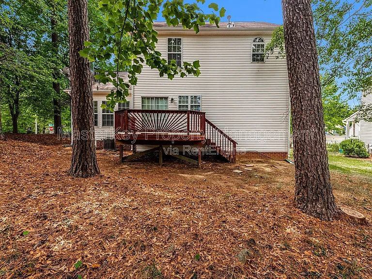4001 Winecott Dr — Photo 27