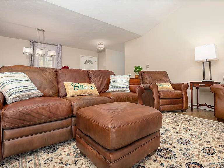 602 Sycamore Rd — Photo 12