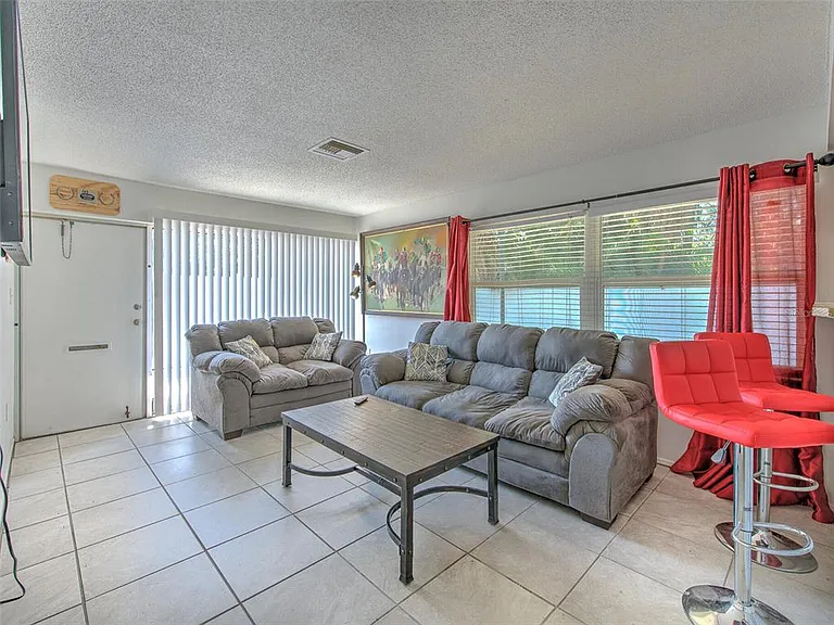 4313 Tahitian Gardens Cir #K — Photo 8