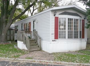 122 Country Dr, Countryside, IL 60525