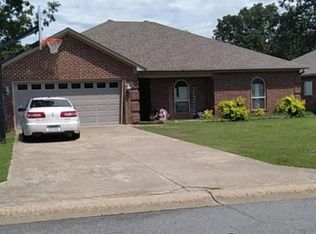 1308 Sheridan Dr, Jacksonville, AR 72076