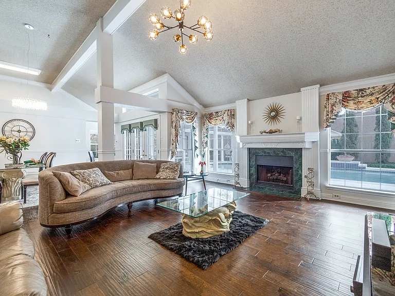 8414 Intrepid Ln — Photo 9