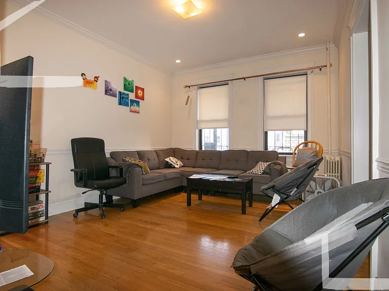 27 Glenville Ave #6 — Photo 23