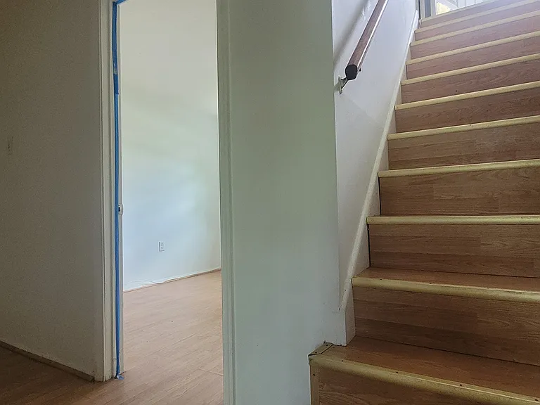 4419 Kentmore Dr — Photo 48