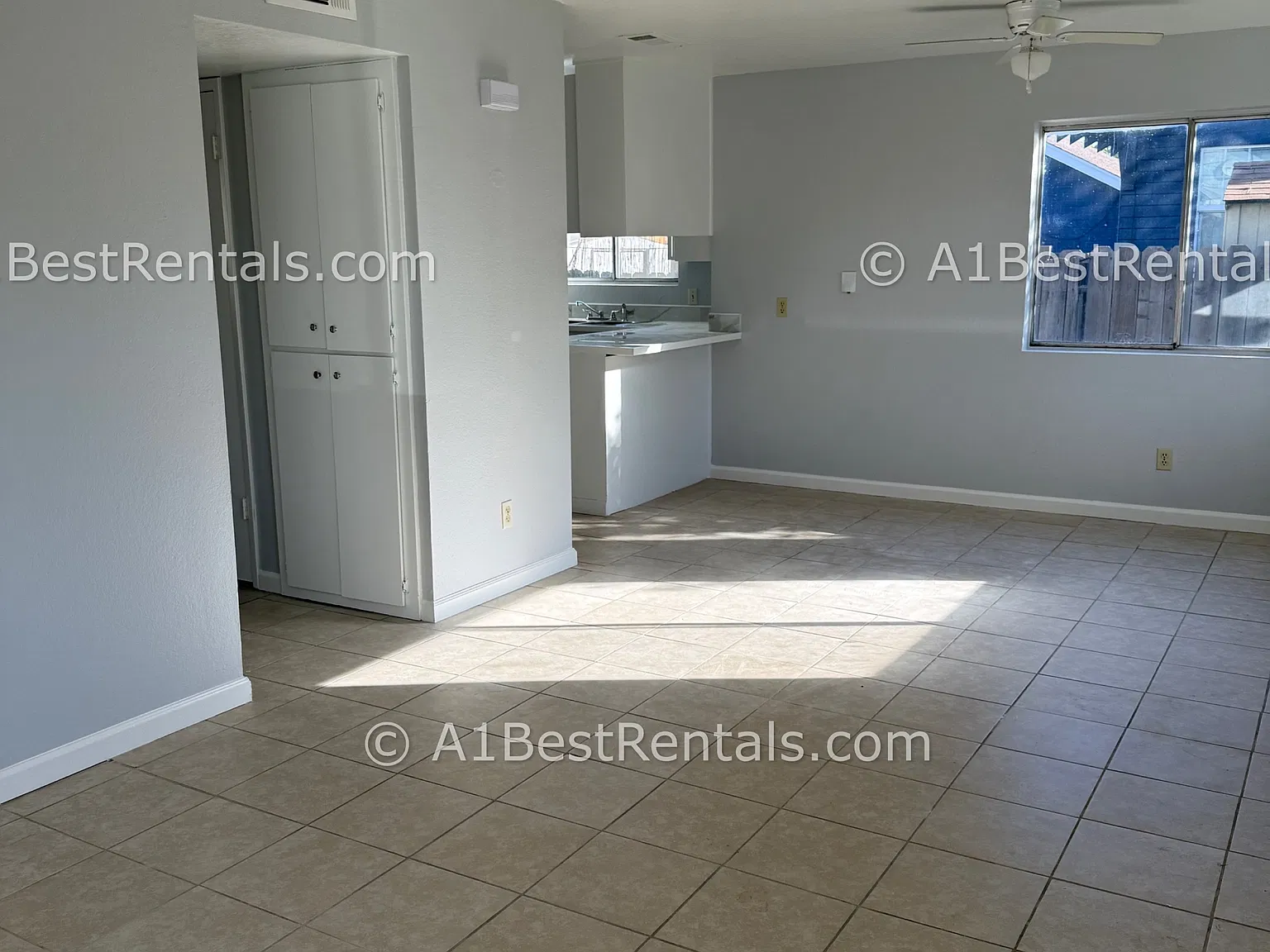 205 E Fairmont Ave — Photo 4