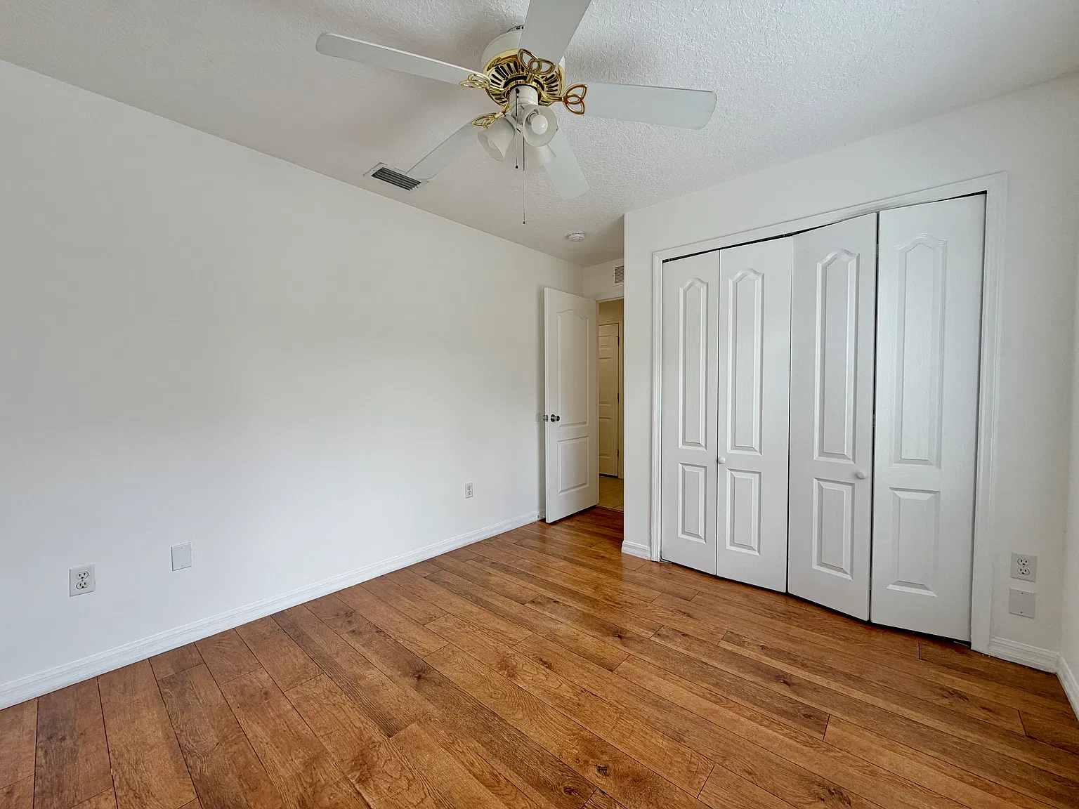 3 bed, 1224 sqft, $1,600 — Photo 4