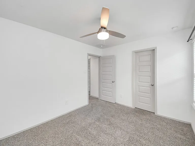 3521 Rockefeller Rd — Photo 37