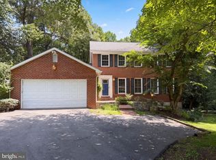 4819 Powell Rd, Fairfax, VA 22032