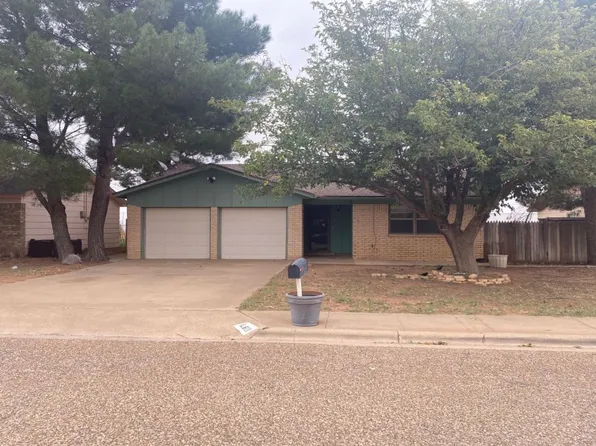611 N Elgin Ave, Levelland, TX 79336