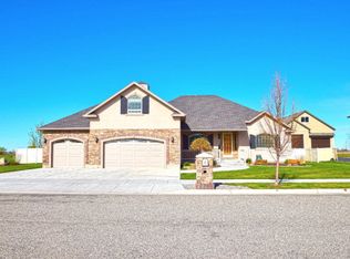 5486 S Clearfield Ln, Ammon, ID 83406