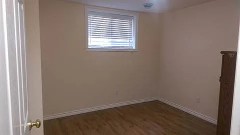 12 Lark St #1A — Photo 9