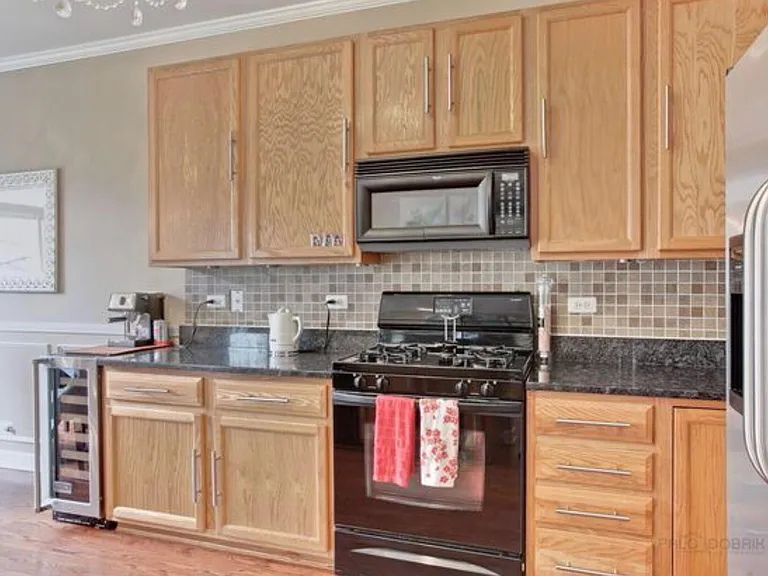 1903 Crenshaw Cir — Photo 12