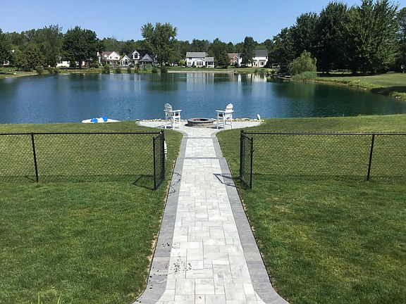 3rd image of 7201 Pendale Cir