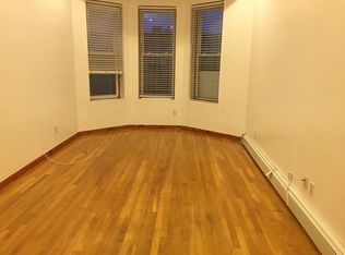 6088 70th Ave #3, Ridgewood, NY 11385