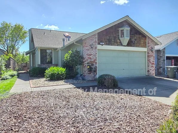 869 Maria Dr, Petaluma, CA 94954