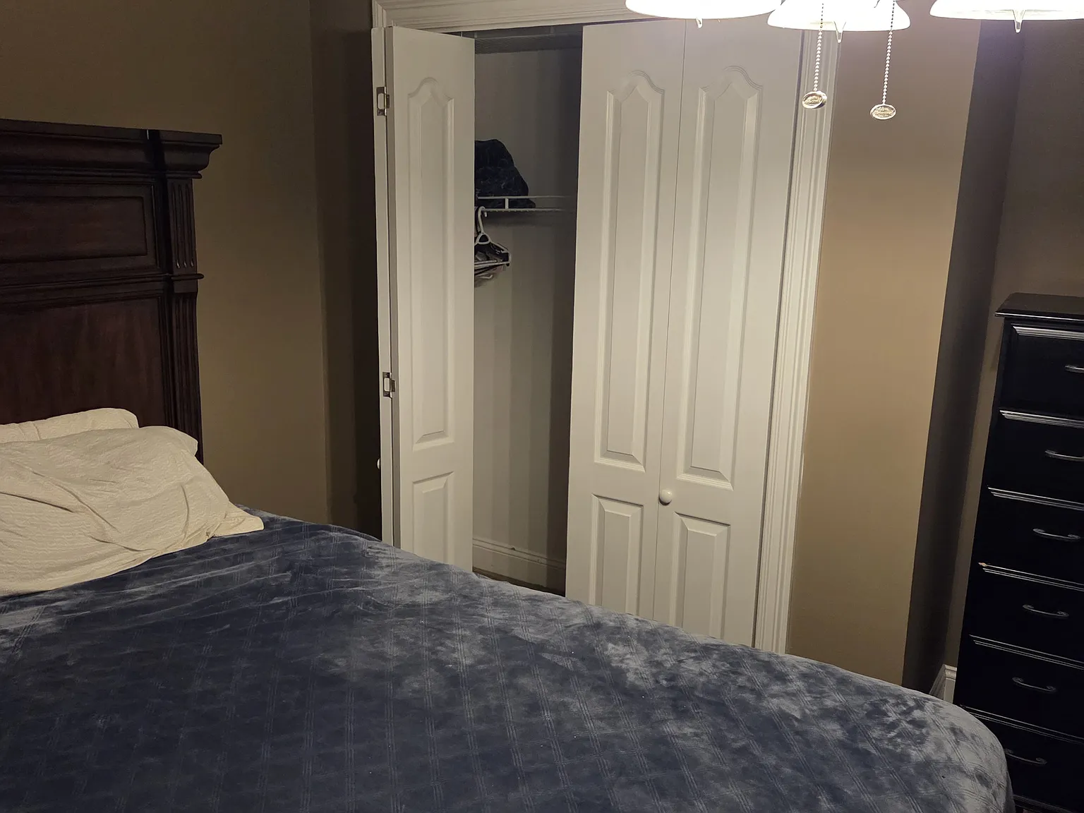 1 bed, 1000 sqft, $1,600 — Photo 4